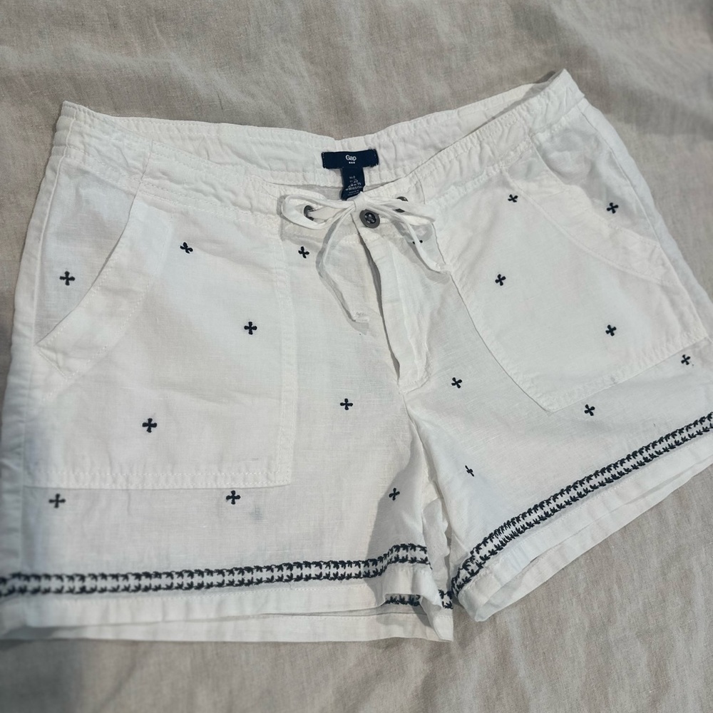 GAP White Linen Shorts with Embroidered Trim